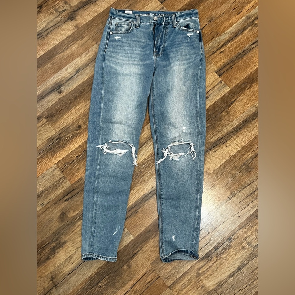 AE Mom Jeans